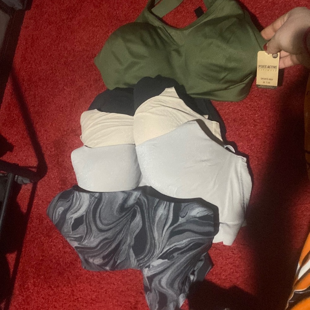 PINK wireless bra bundle